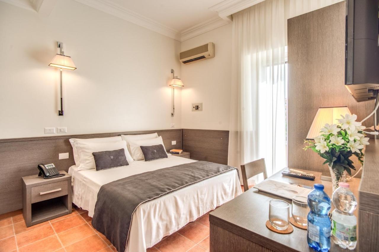 Hotel Mirti Roma Dış mekan fotoğraf